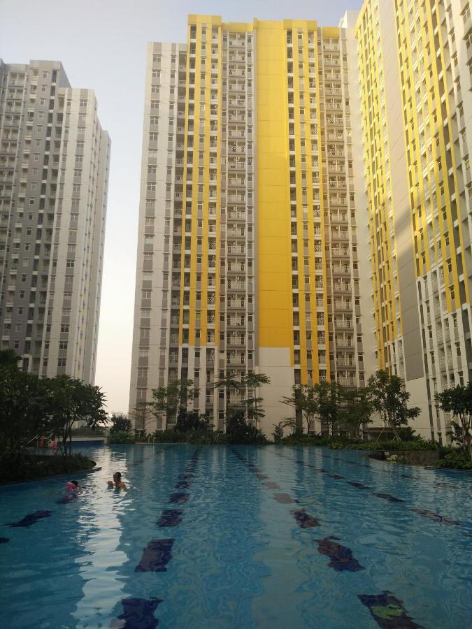 Springlake Apartemen 2Br-Sumarecon-Bekasi, By Bu Johan Exterior photo