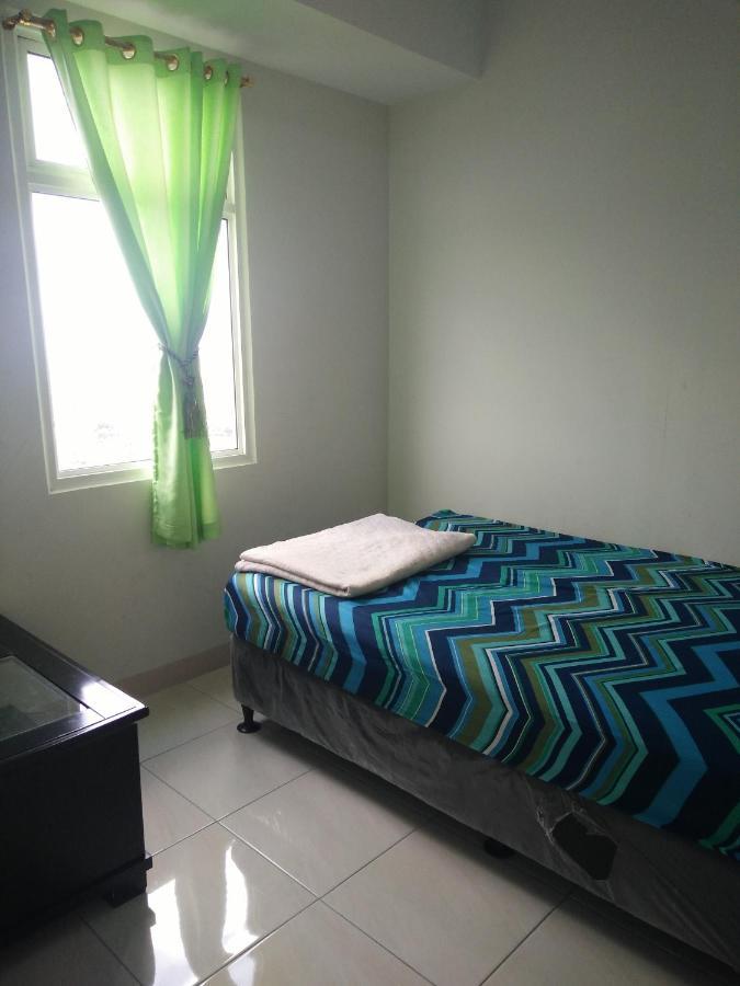 Springlake Apartemen 2Br-Sumarecon-Bekasi, By Bu Johan Exterior photo